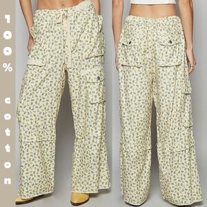 Vanilla Lace Floral Cargo Pants